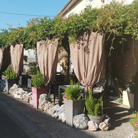 L' Auberge Campagnarde, Lourdes Poueyferré 외부 사진