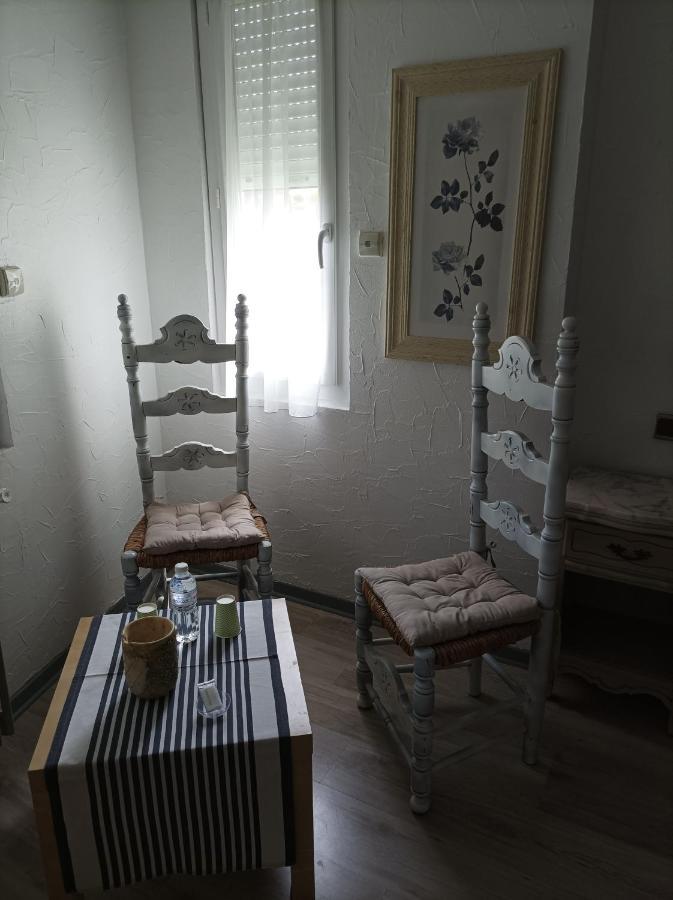 L' Auberge Campagnarde, Lourdes Poueyferré 외부 사진